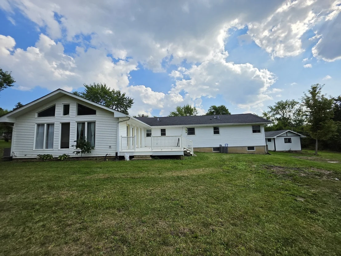Photo of 2301 Greenbriar Lane
