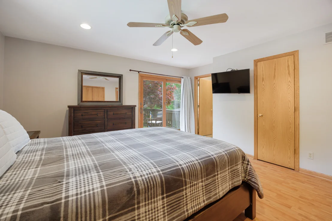 Photo of 550 Hackberry Road