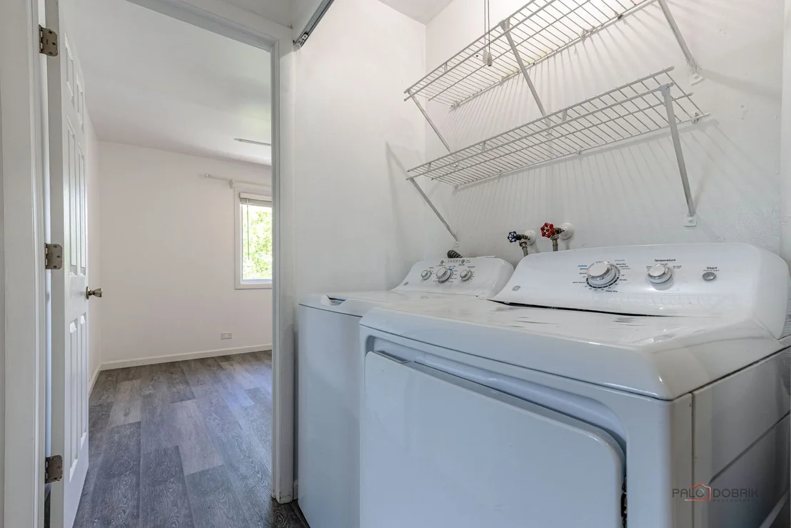 Photo of 325 Bayview Point