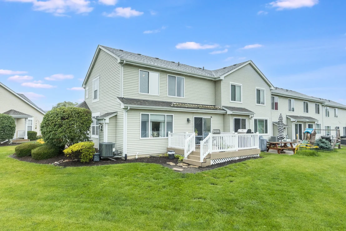 Photo of 661 Chestnut Ridge