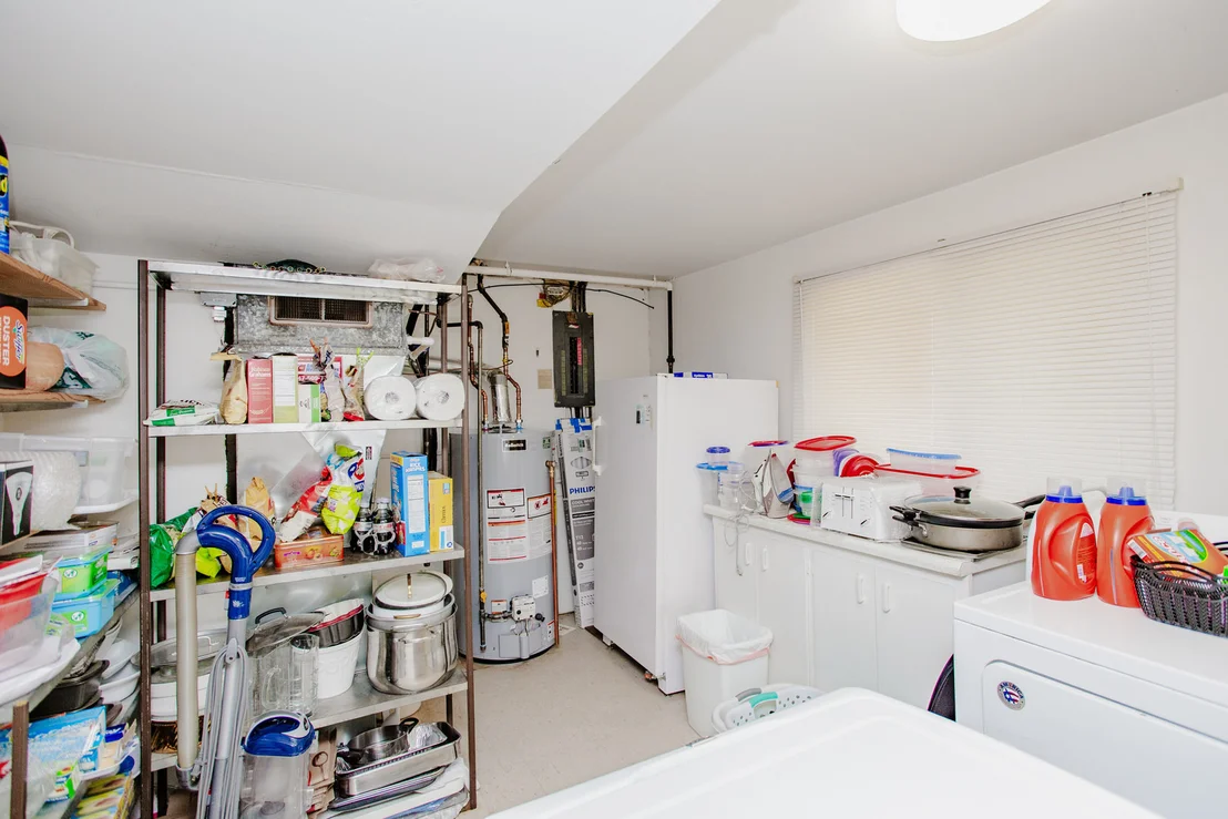Photo of 1133 KENTON Road