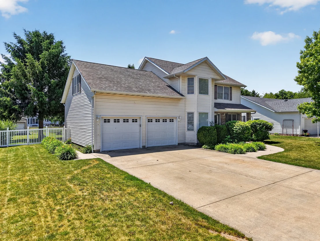 Photo of 817 Adrienne Avenue