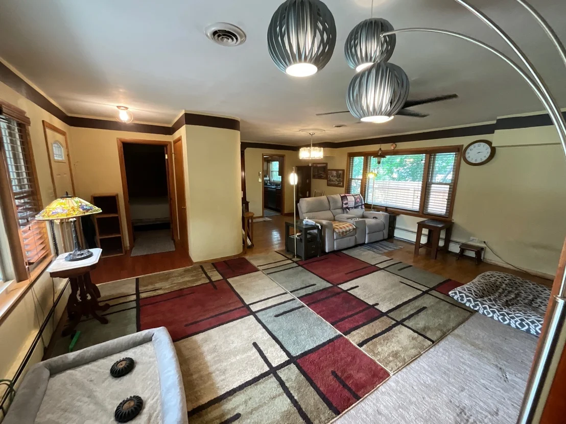 Photo of 852 Carr Street