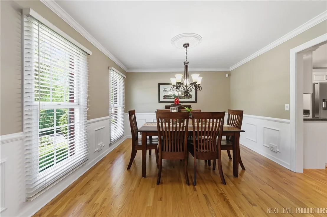 Photo of 990 Pinecrest Drive