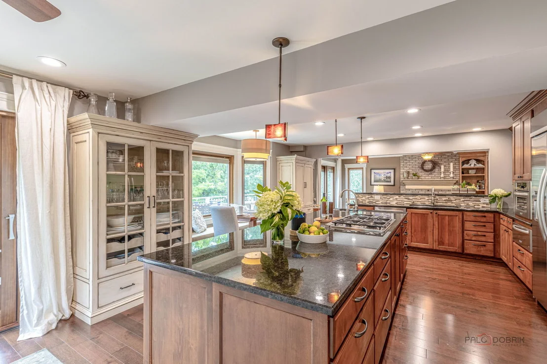 Photo of 2768 Glendower Terrace