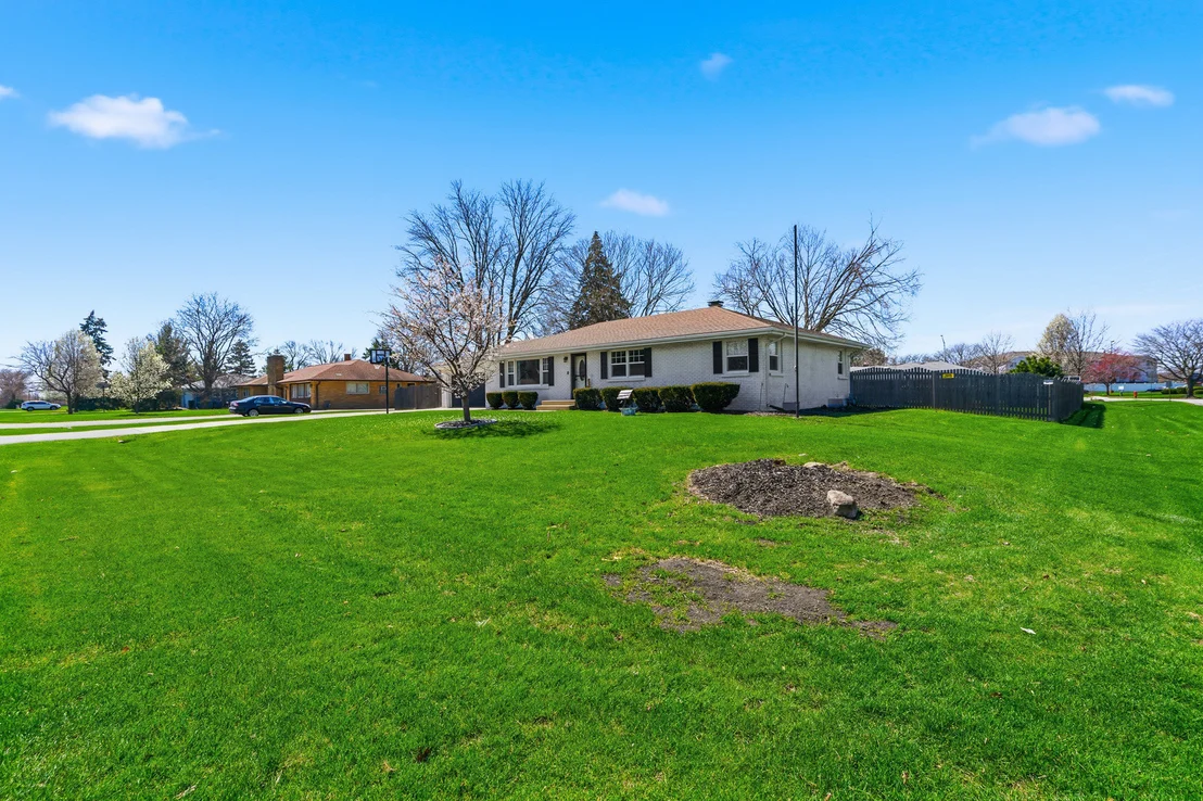 Photo of 3311 Pinecrest Drive