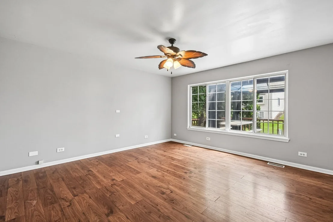 Photo of 561 Ivory Lane