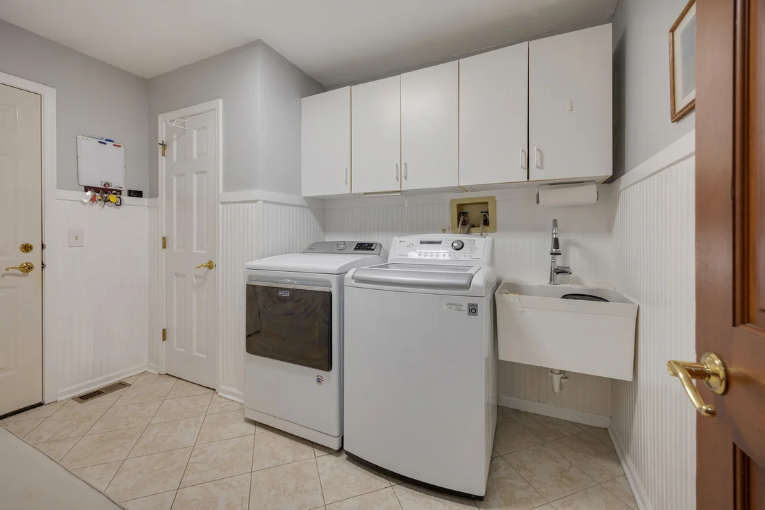 Photo of 1871 Allen Drive