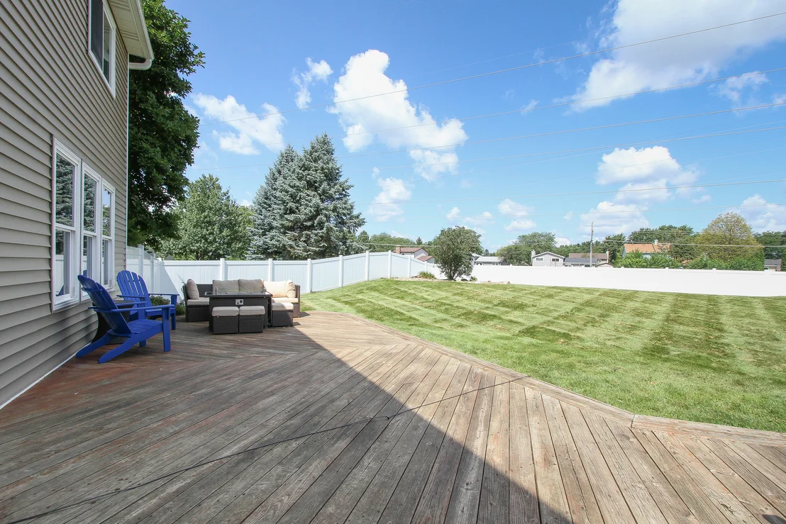 Photo of 465 SPRING RIDGE Drive