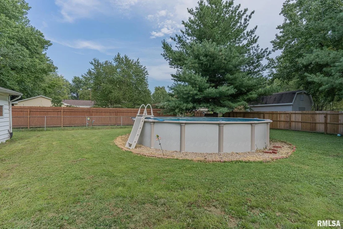 Photo of 136 Donoho Drive