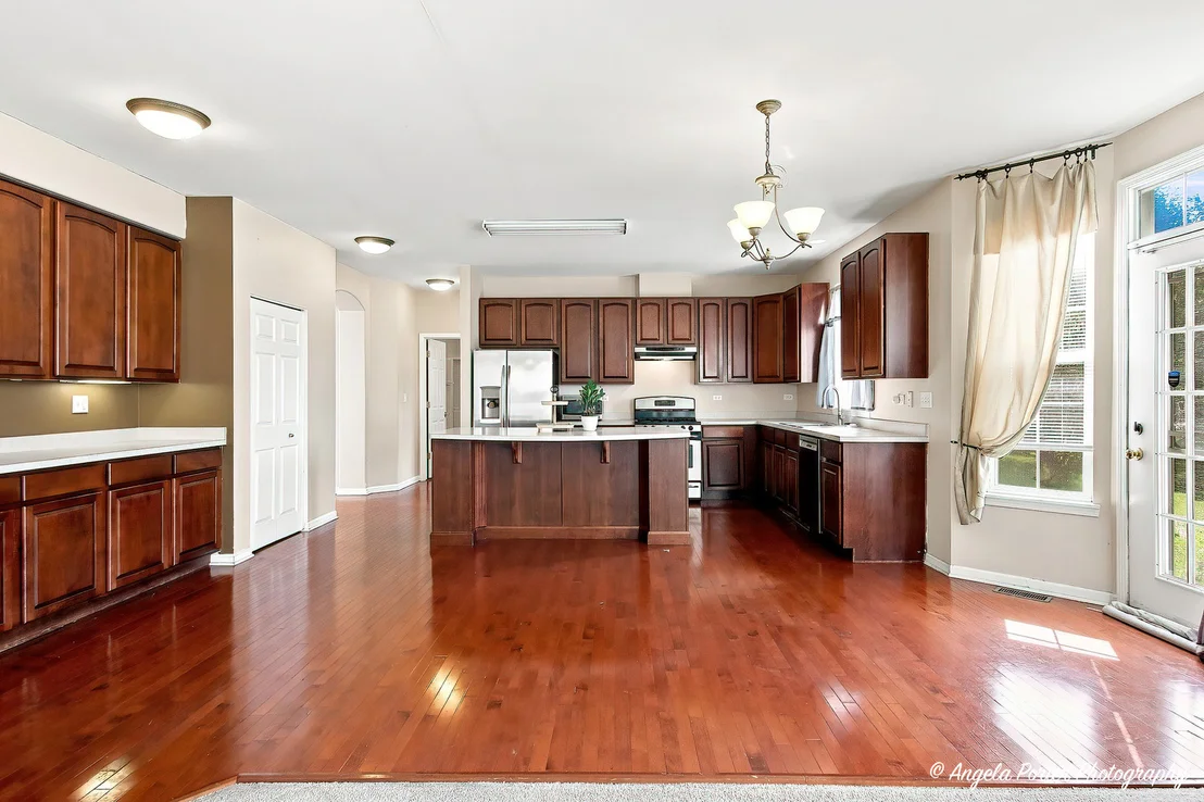 Photo of 429 W Newbridge Lane