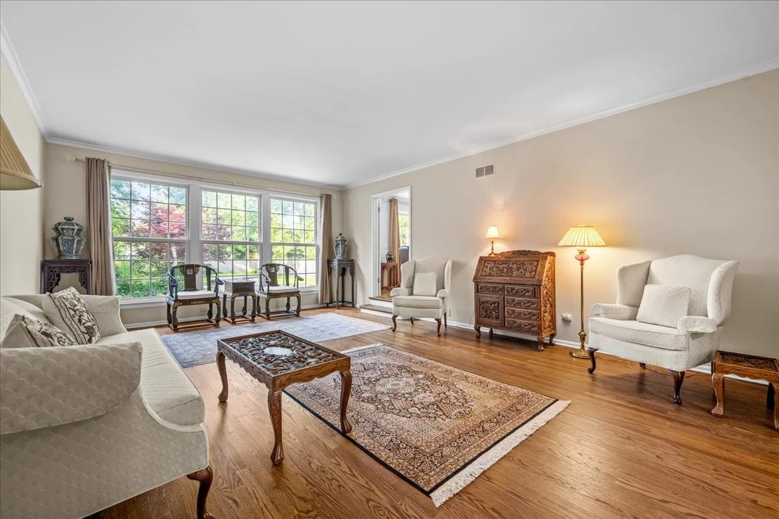 Photo of 912 Morningside Drive