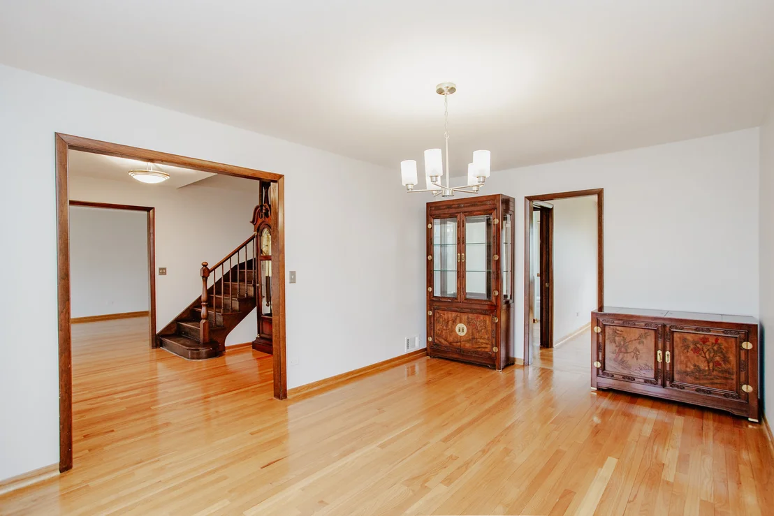 Photo of 1900 LANDWEHR Road
