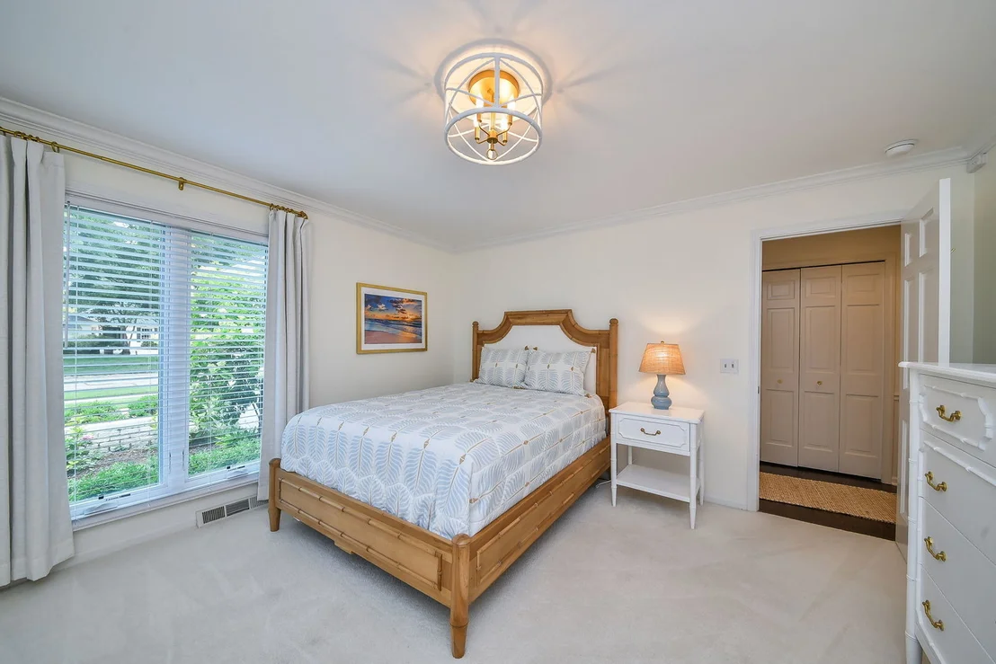 Photo of 1010 Thunderbird Lane