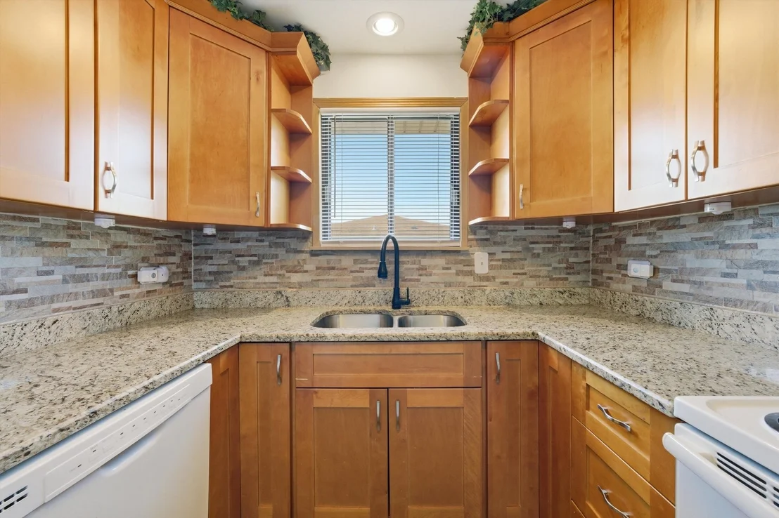 Photo of Unit 3B at 8039 Beloit Avenue