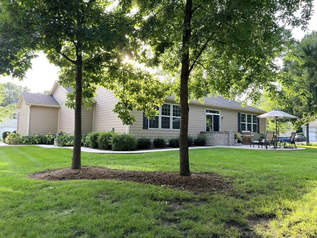 Photo of 1707 Pondview Drive
