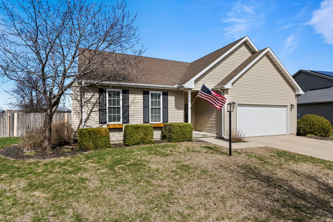 Photo of 3920 Trailway Drive