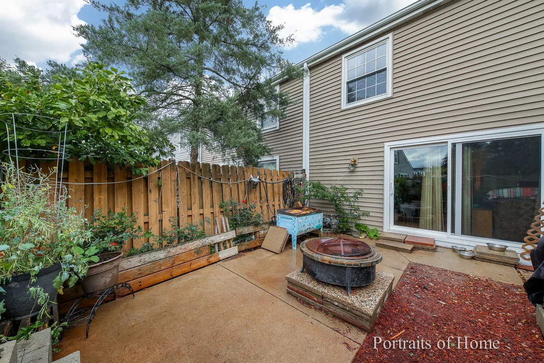 Photo of 806 Lexington Circle