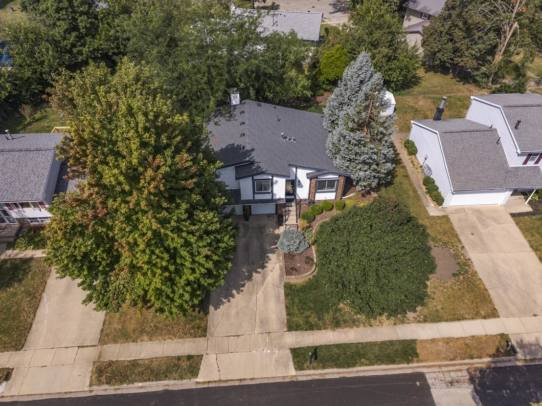 Photo of 207 Greenleaf Drive