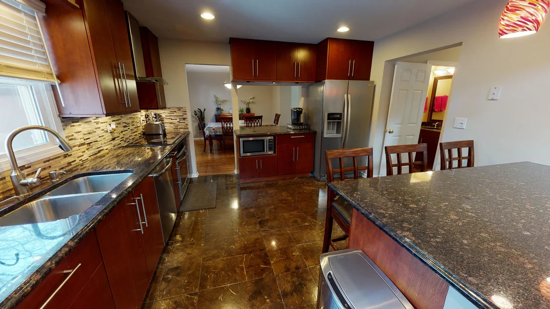 Photo of 337 Windsor Drive