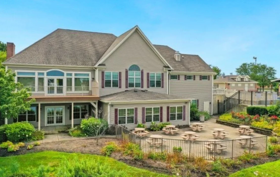 Photo of 1811 Prairie Ridge Drive