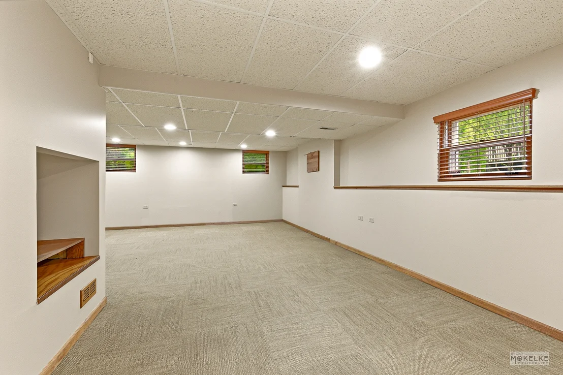 Photo of 2340 Ridgewood Road
