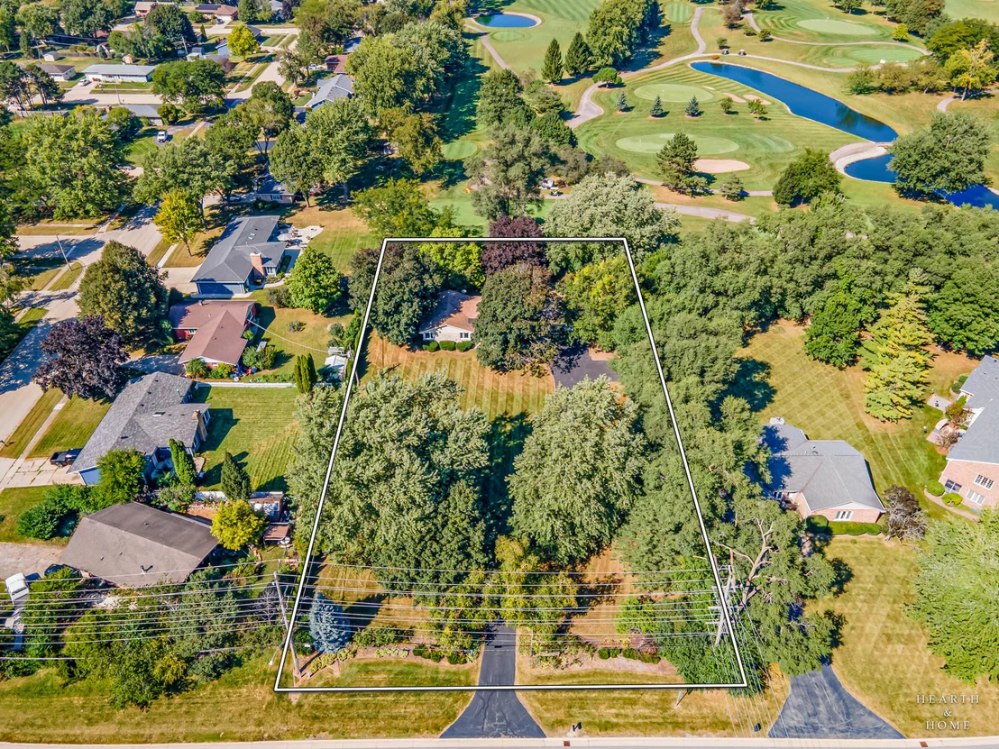 Photo of 11518 Algonquin Road