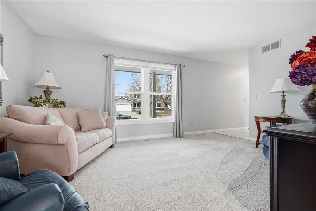 Photo of 211 Lake Shore Circle