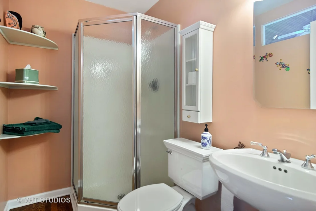 Photo of 2102 Shetland Road