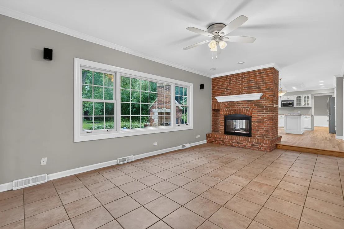Photo of 2100 Stirling Road