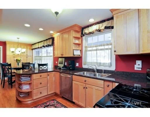Photo of 1191 W Deerpath Road