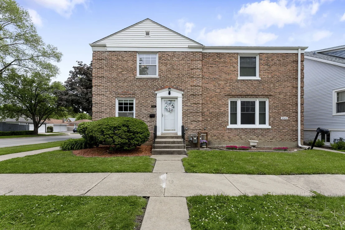 Photo of 3501 Vernon Avenue