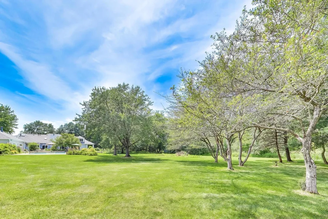 Photo of 38W064 Tanglewood Drive