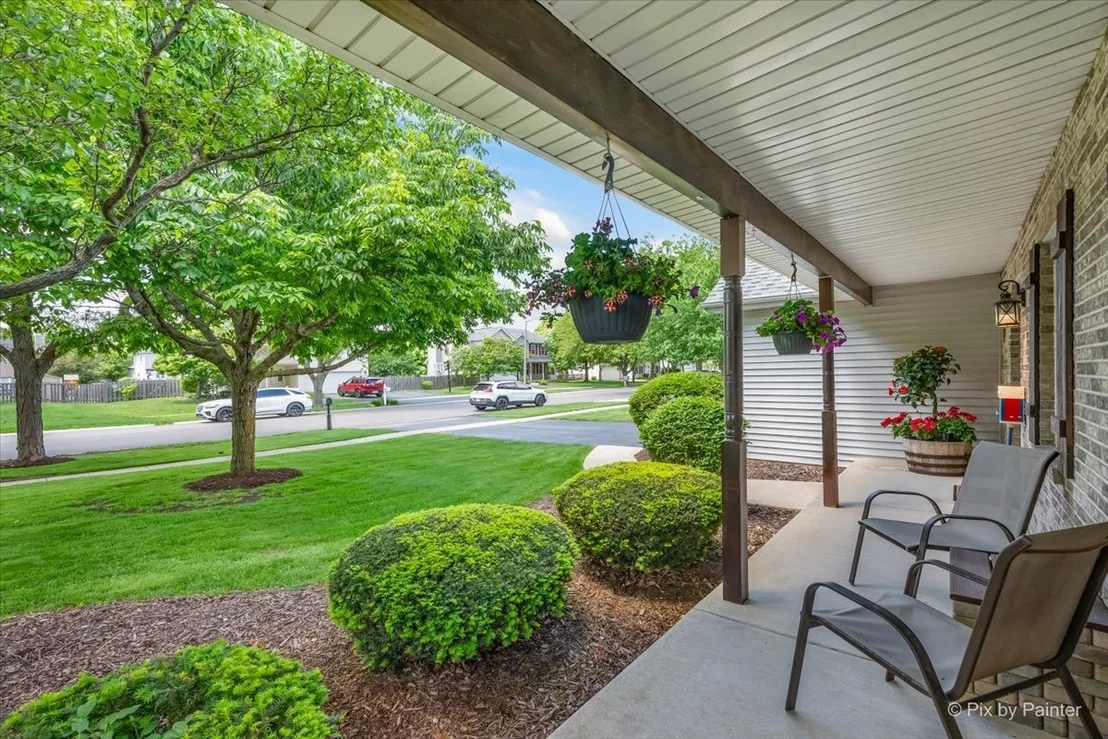 Photo of 24821 VERMETTE Road