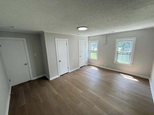 Photo of 7141 Wolf Road