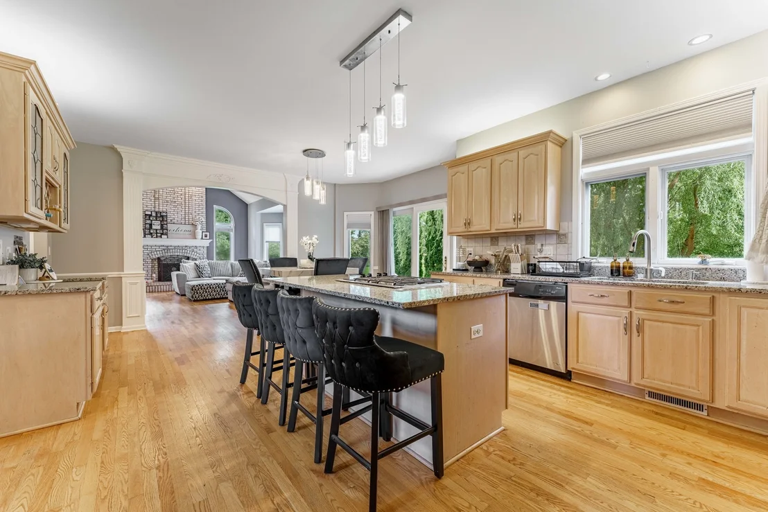 Photo of 926 Edgewood Drive