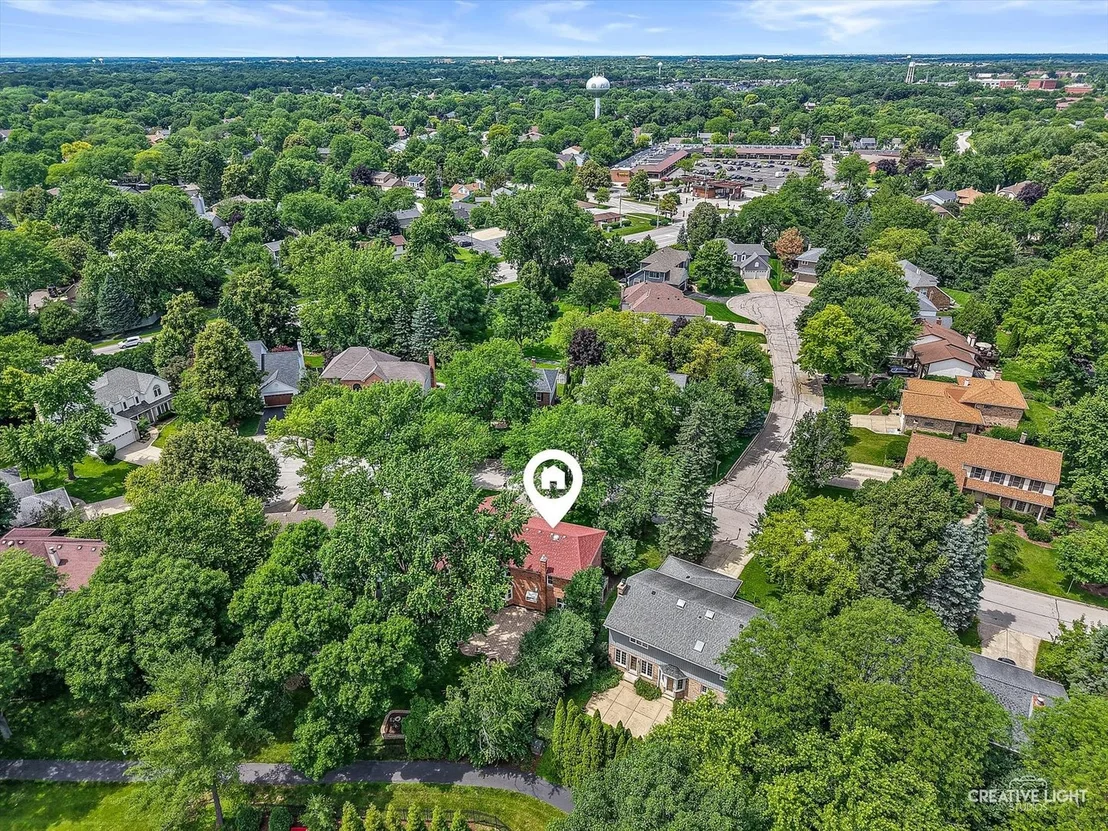 Photo of 2425 Tanglewood Drive