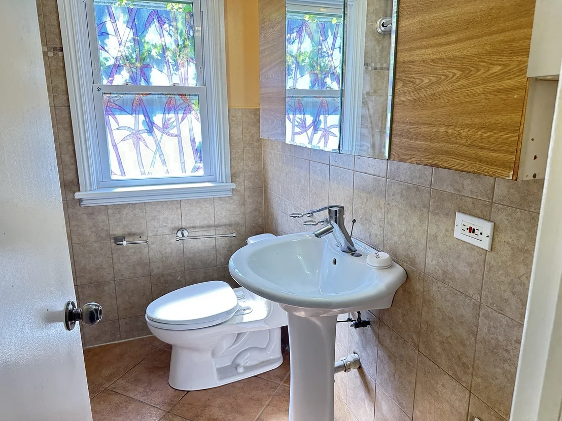 Photo of 1717 Mannheim Road