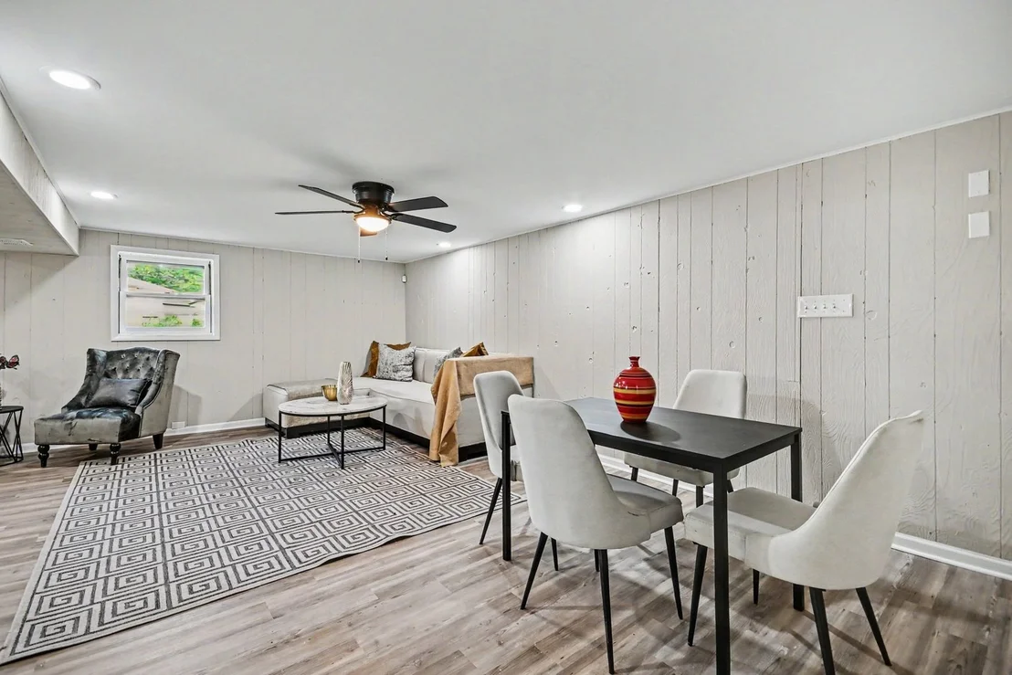 Photo of 15405 James Drive
