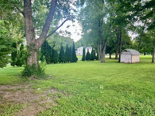 Photo of 311 E Van Buren Street