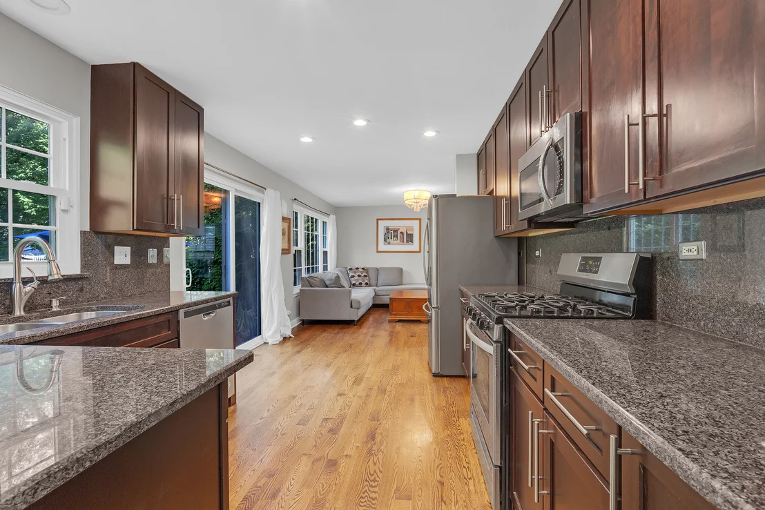 Photo of 585 Marseilles Circle