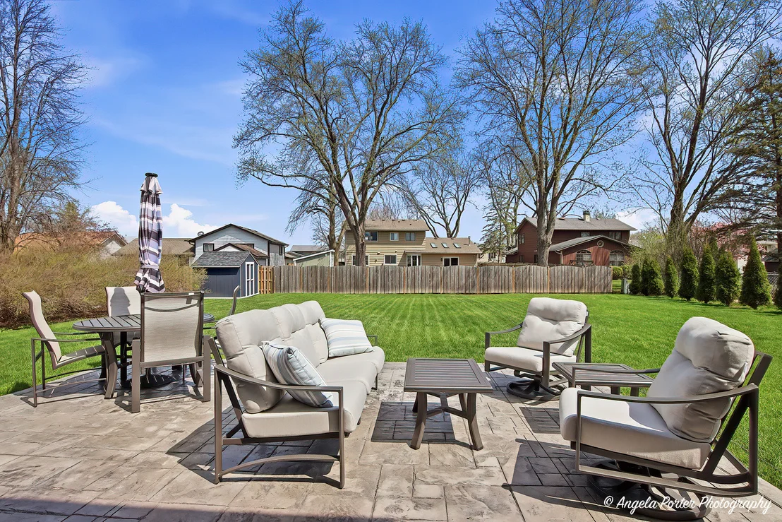 Photo of 412 Surrey Lane