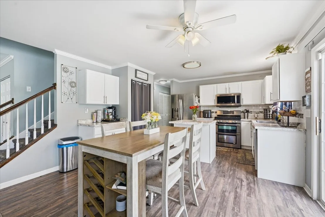 Photo of 3800 Thoroughbred Lane