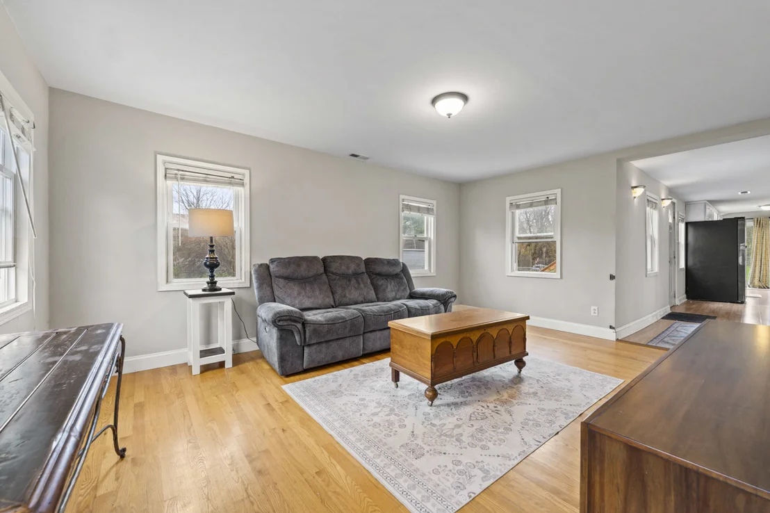 Photo of 4616 River Drive