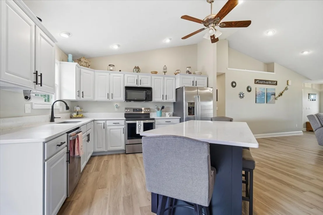 Photo of 2706 Stratmoor Drive