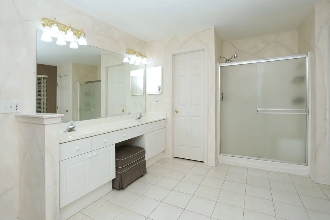 Photo of 1335 Laurel Oaks Drive