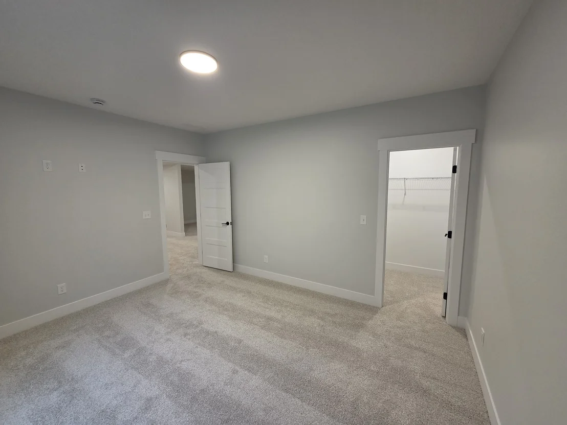 Photo of 2905 Binghamton Lane