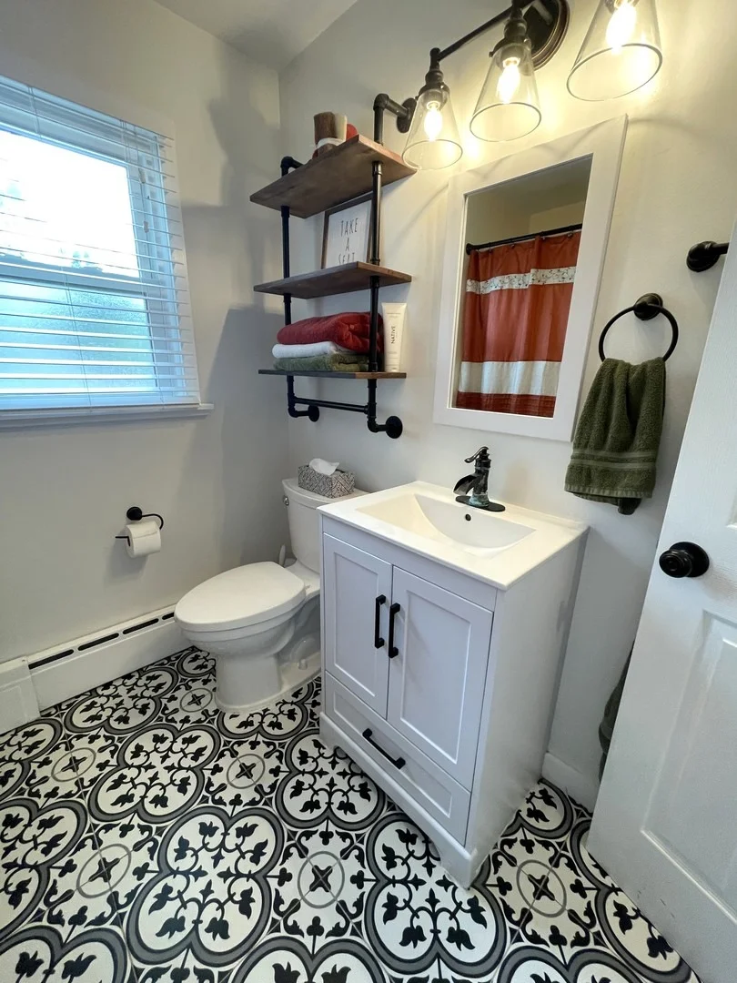 Photo of 1608 Chevy Chase Drive