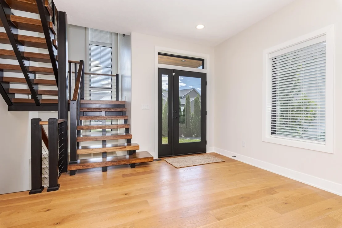Photo of 102 Raef Road