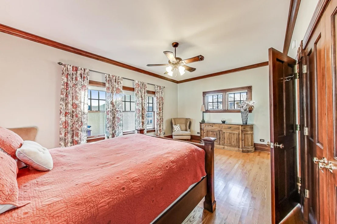 Photo of 539 Forest Avenue